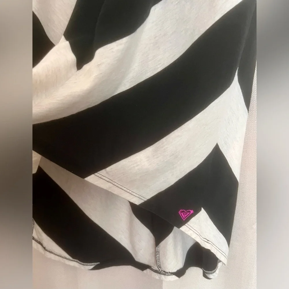 Roxy Girl Black White Chevron Stripe Hi-Low Dress Size L (10–12)